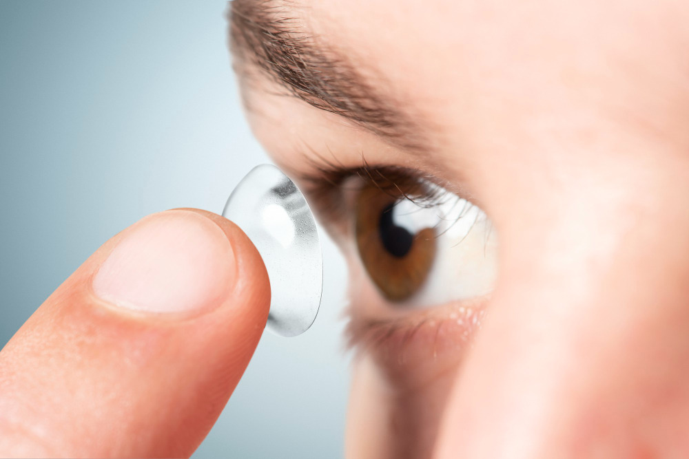 how long does cataract surgery take ,fine-tuning vision after cataract surgery , training eyes after cataract surgery, cataract laser surgery ,cataract surgery